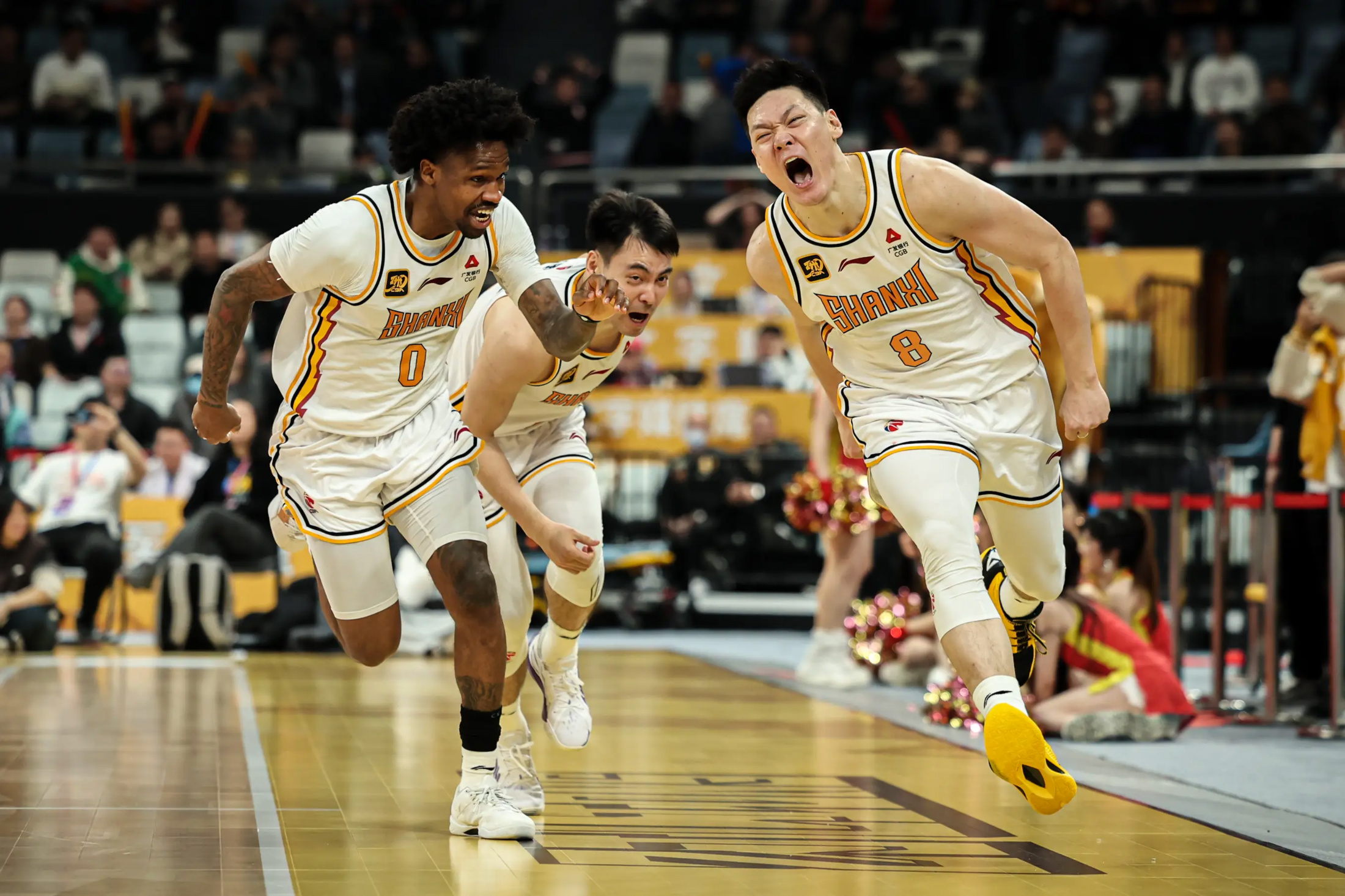 英雄联盟-里程碑夜！多伦多猛龙豪取连胜，亚冠今晨刷纪录，信心回归，球队文化再被提及的简单介绍